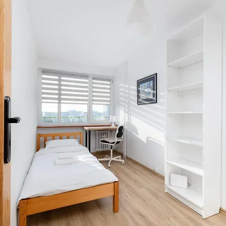 Odziezowa Comfort By Bookinghost Διαμέρισμα